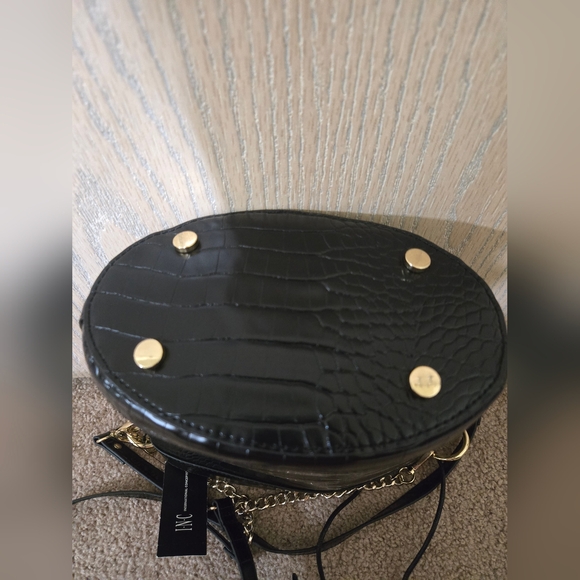 INC International Bucket Bag.Retails$80 - Picture 5 of 7